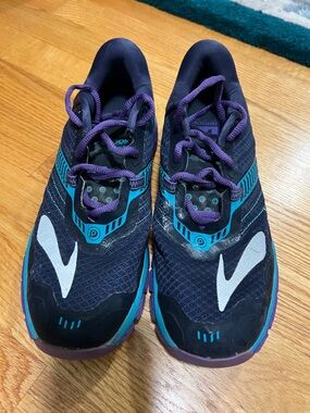 Brooks Pure Grit 5 Trail Running Shoes